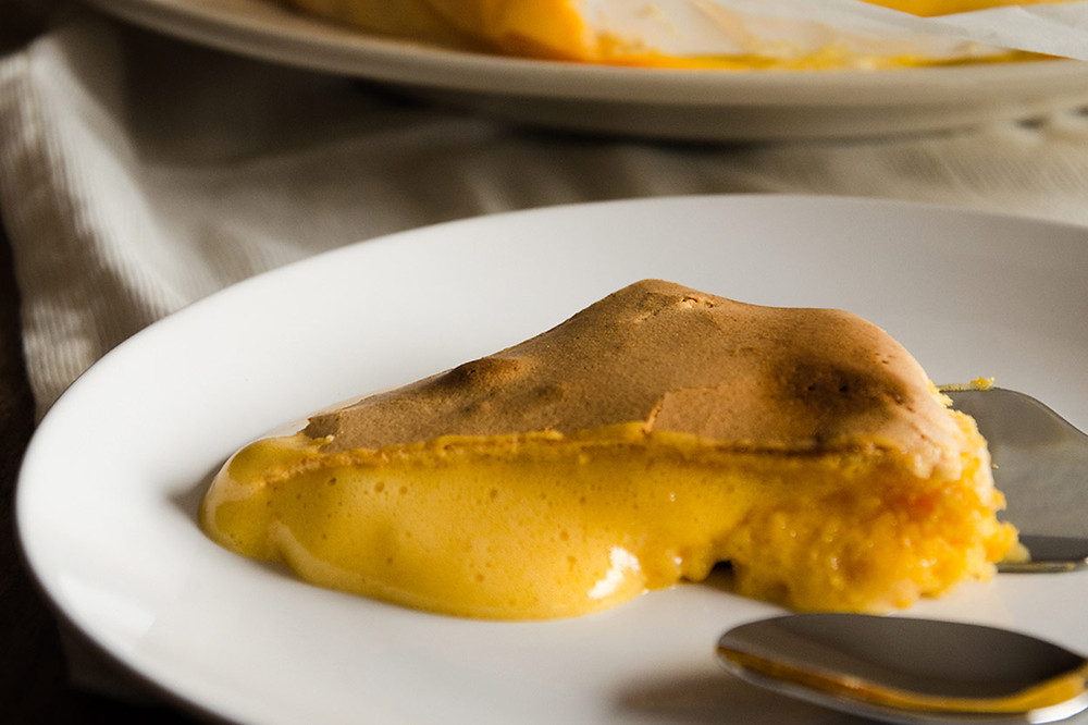 Pao De Lo Vs Kasutera Castella