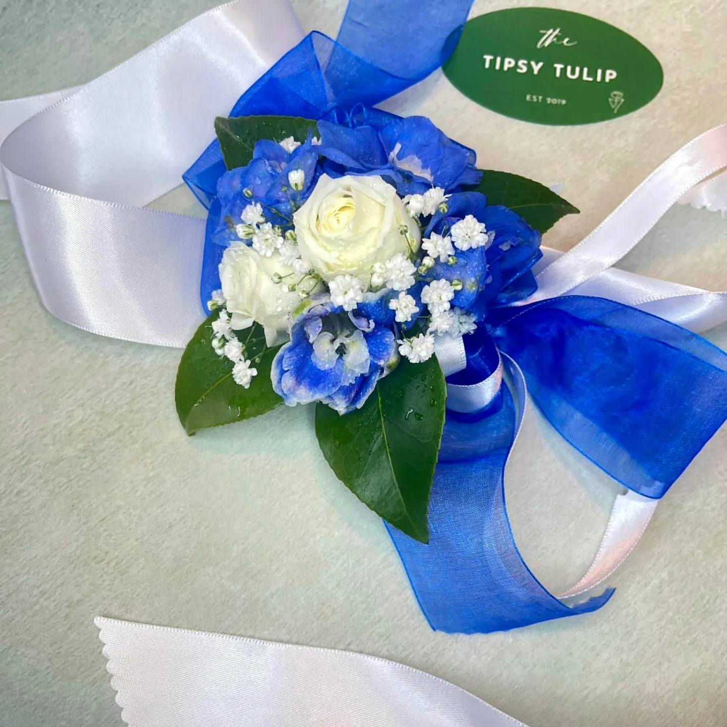 Blue Ribbon Bloom