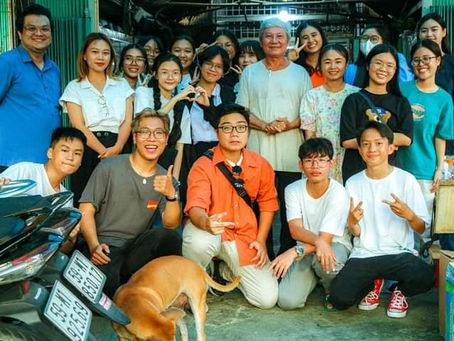 Nhật Nam và chuyến thăm lớp học tình thường Hòa Hảo