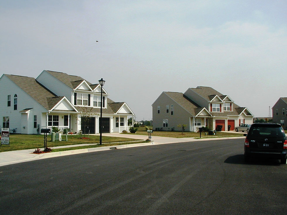 Street view of 433/431 Worchester Dr