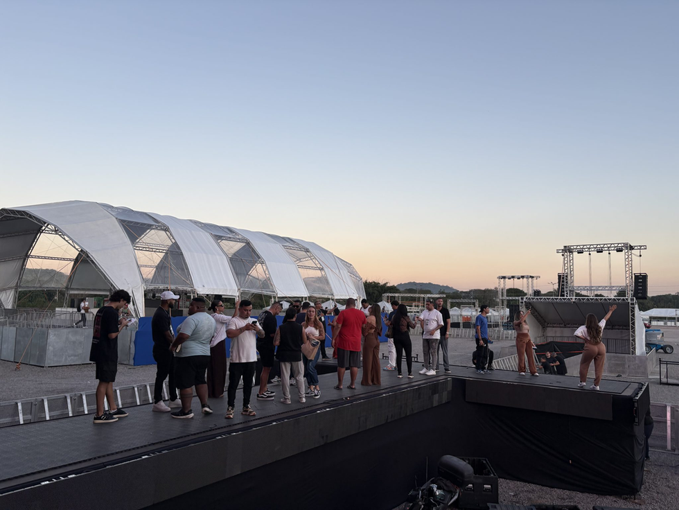 Arena Magé recebe influenciadores e imprensa para apresentação oficial da festa de 460 anos da cidade