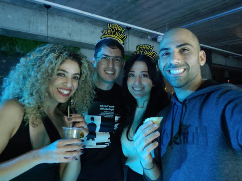 עובדים ונהנים
