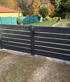 Portail motorisés avec moteur elvostar Somfy