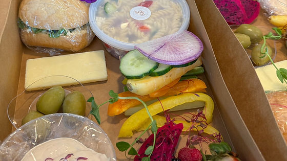 Boîte à lunch personnalisée (50 & +)