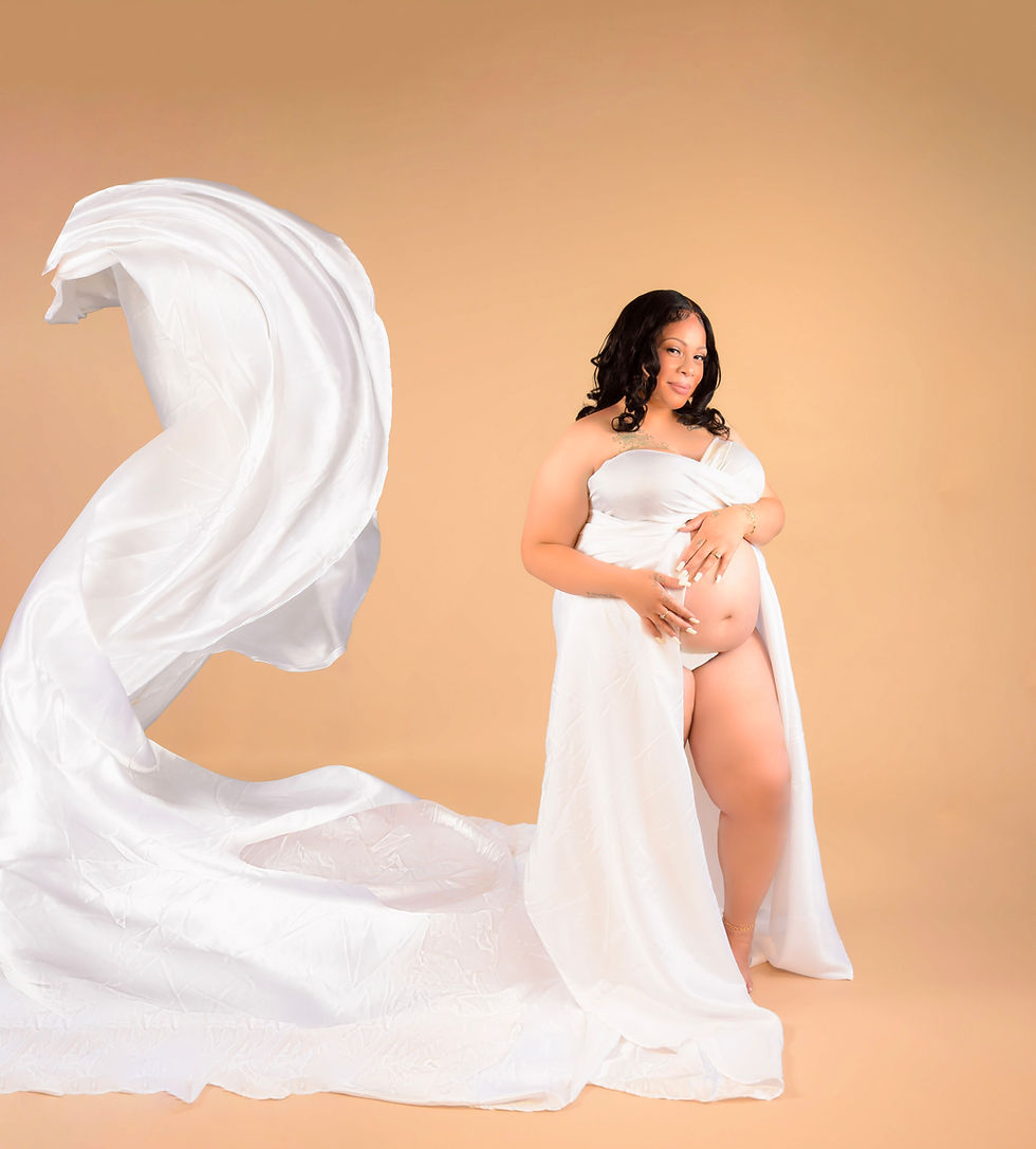Thumbnail: Two Look Maternity Session