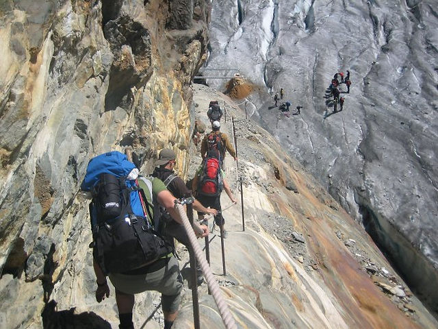 Abstieg zum Gletscher