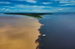 encontro-das-aguas-rio-negro-rio-solimoes-manaus-935x614