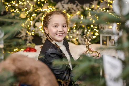 Jouluntaika näkyy ihanasti kuvissa.