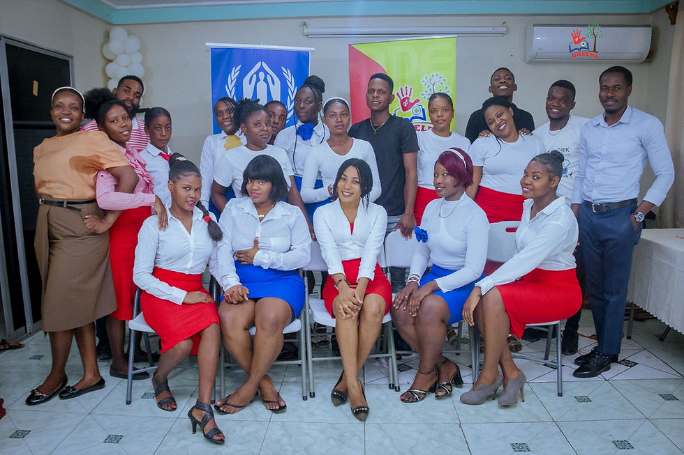 LE FIL DE L’AMBITION : défilé inaugural de la nouvelle cohorte en coupe et couture