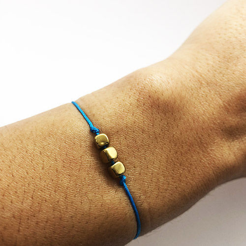 bracelet perles hematite femme bleu la chouette nantaise
