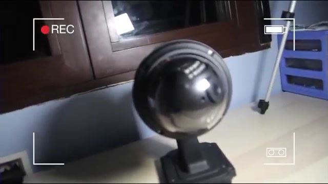 サムネイル： EsiCam OutDoorPTZドーム監視カメラWiFi720P3Xデジズーム16GSDカード