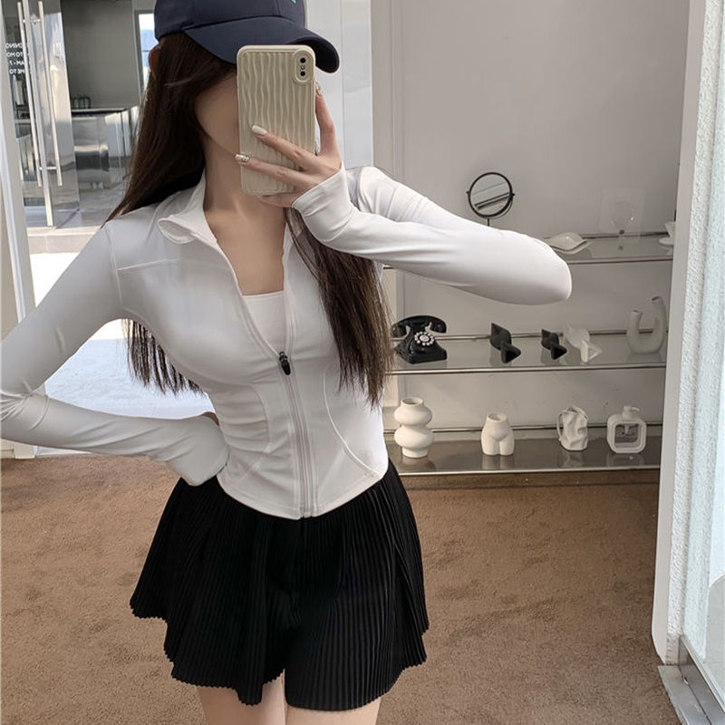Miniatura: Cropped Feminino Manga Longa com Zíper – Modelagem Justa, Estilo Fitness e Ca