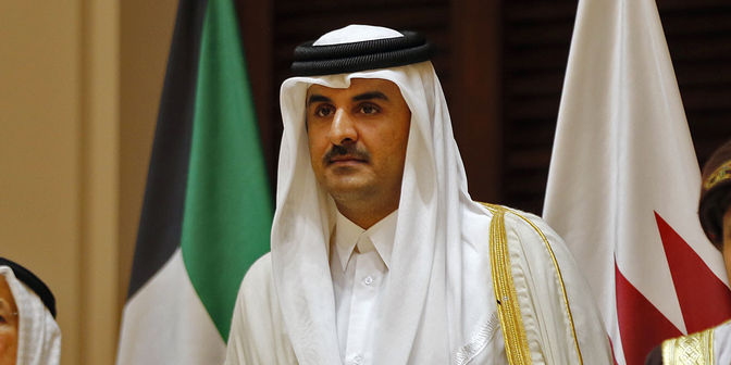 قطر تمنح بطائق إقامة دائمة لفئة من الأجانب بأراضيها