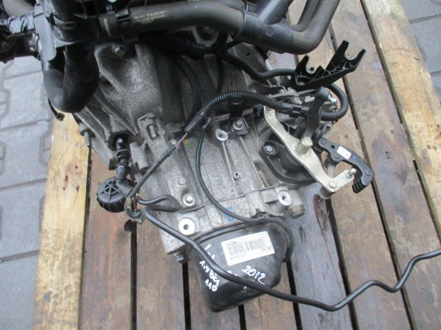 Miniature : Moteur complet + boite DACIA LODGY 1,5DCI