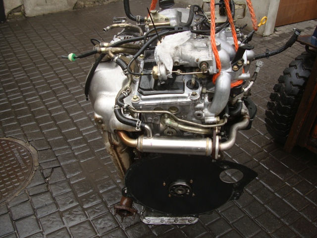 Miniature : Moteur complet NISSAN PATROL Y61 3.0 TD