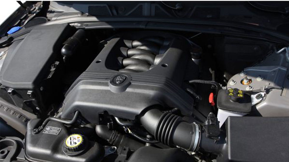 Moteur complet JAGUAR XF 4.2 V8 SV82G MOTEUR JAGUAR CASSE AUTOMOBILE