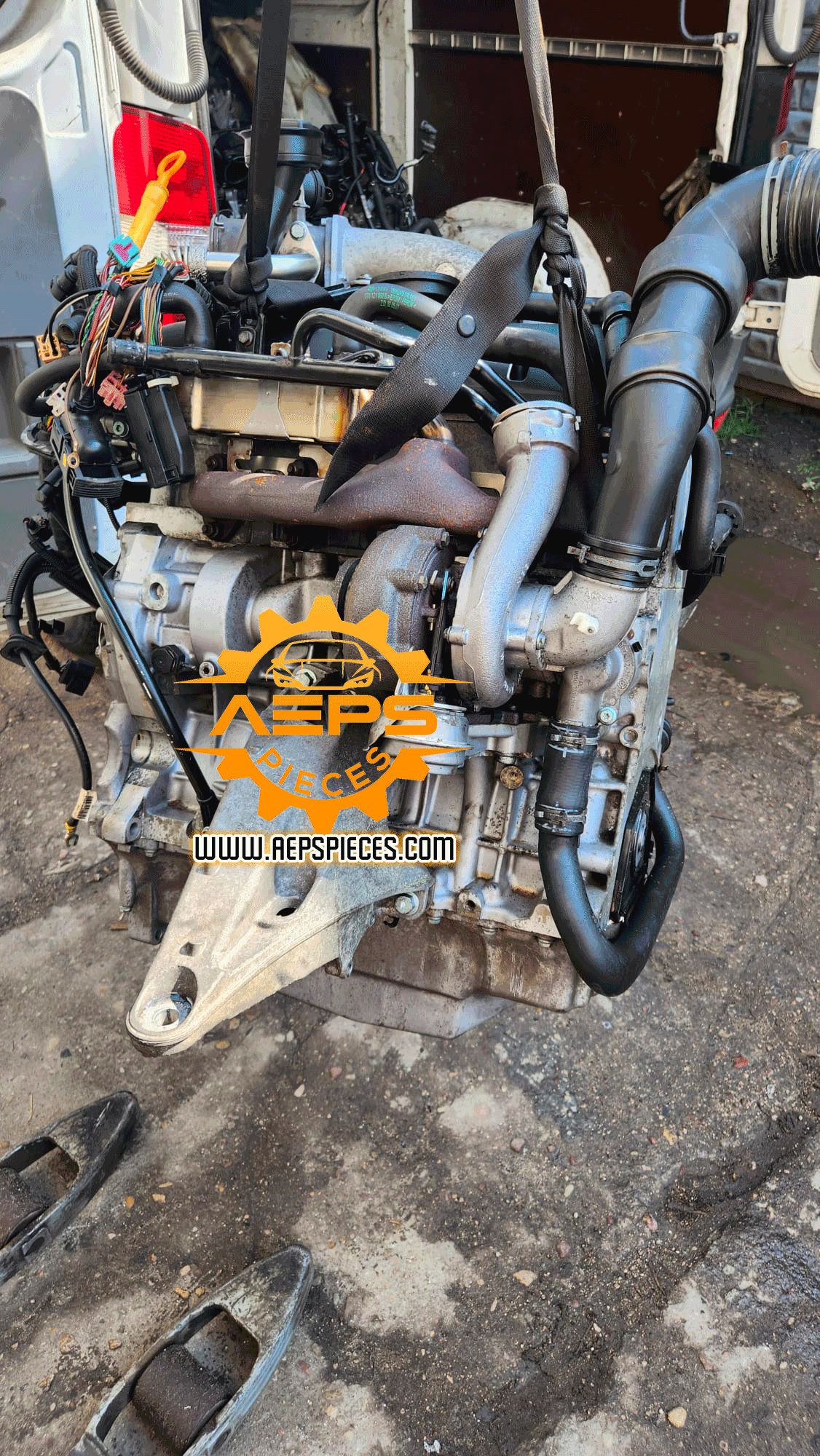 Moteur complet VOLKSWAGEN TRANSPORTER T5 CAMIONNETTE 2.5 TDI AXD 131cv