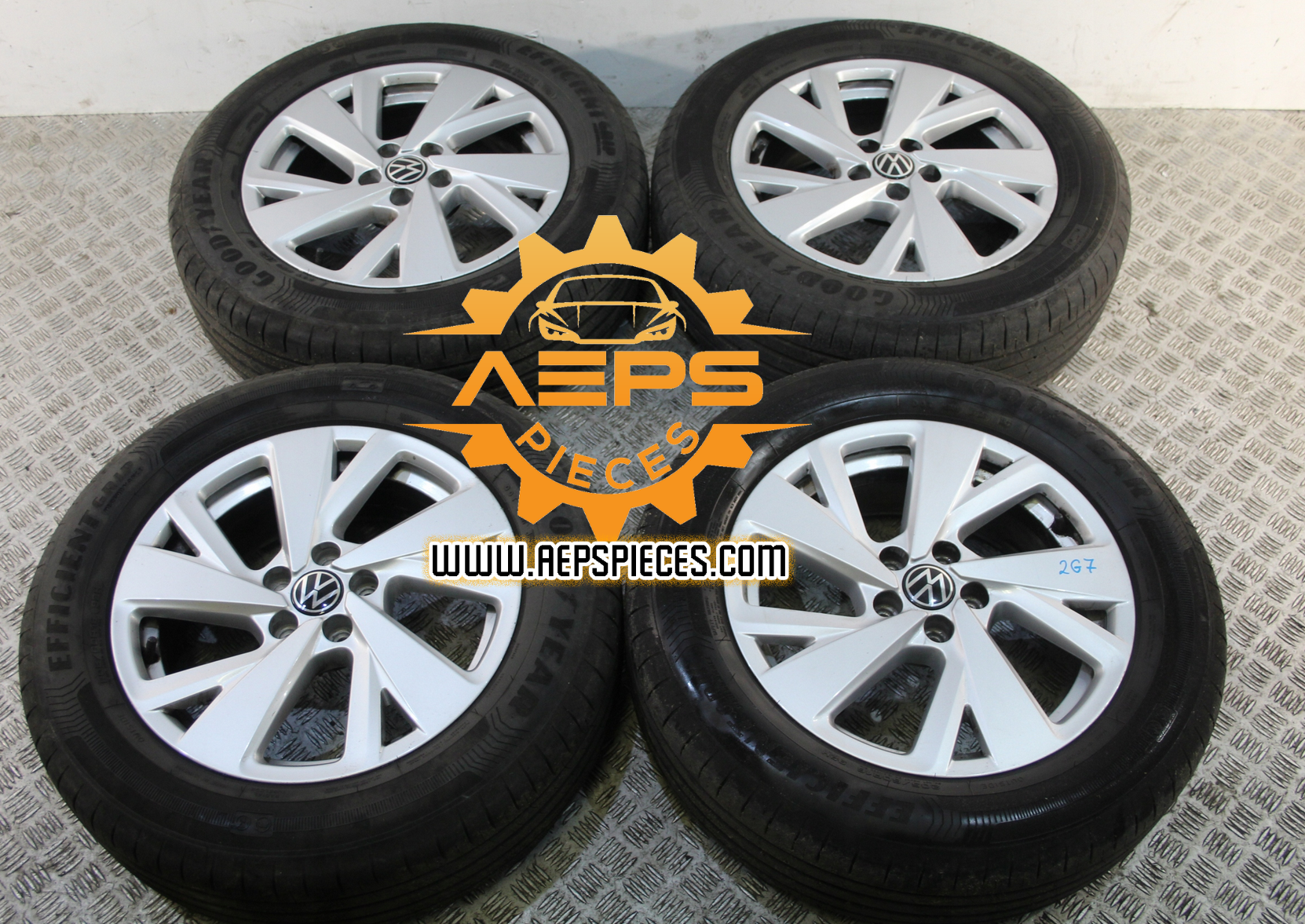 4 ROUES JANTES ALLIAGES 205/60 R16 VW TAIGO 2G7