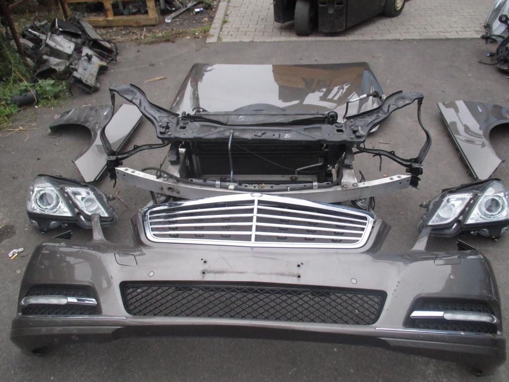 Face avant MERCEDES classe E W212