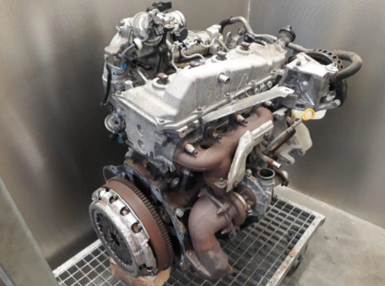 Moteur complet TOYOTA HILUX 2,5D4D 2KD-FTV
