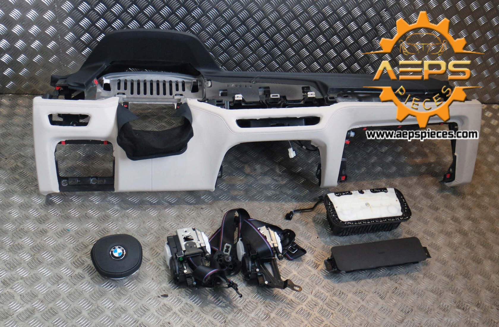 Tableau de bord complet BMW X7 G07