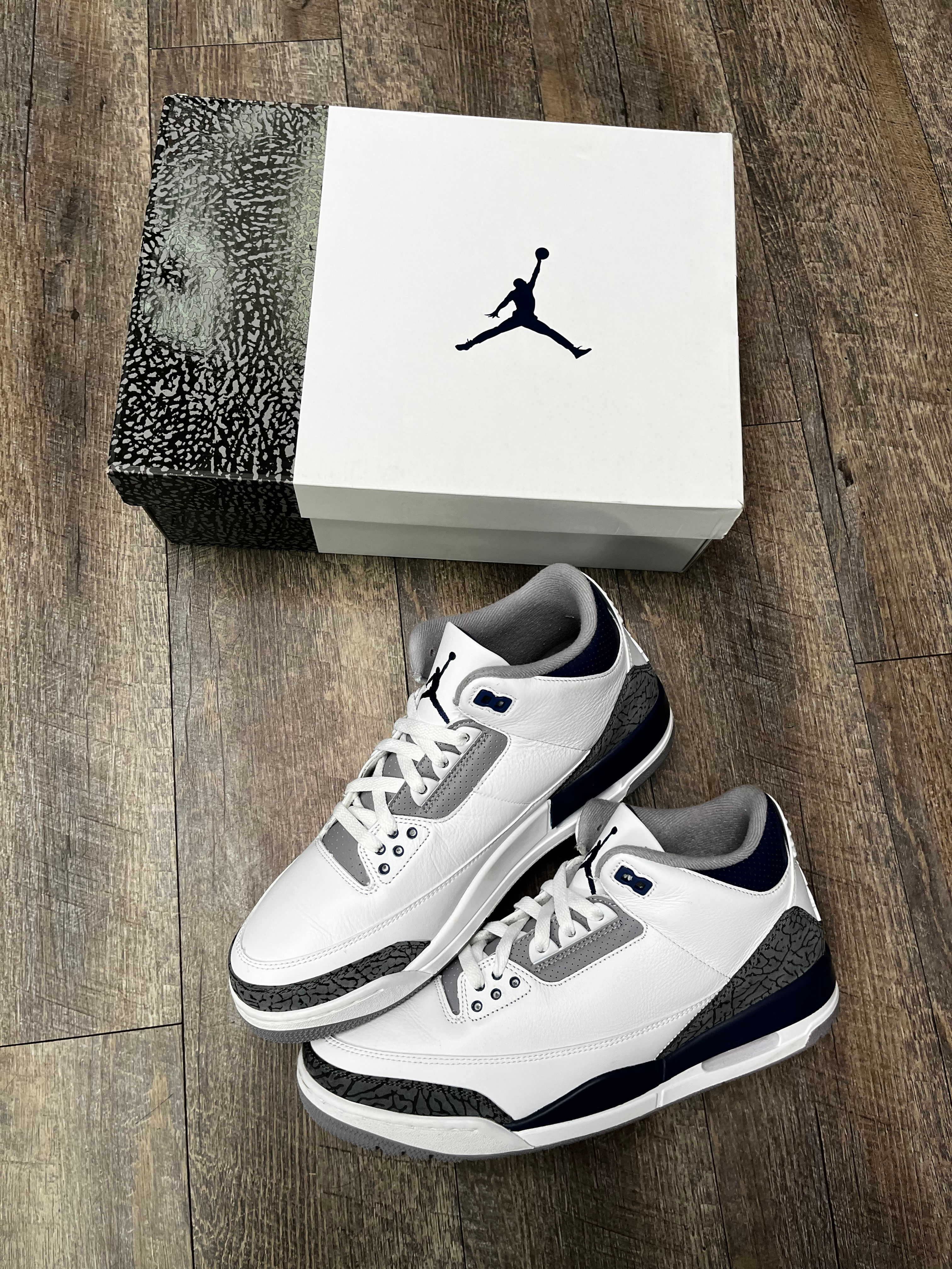 Air Jordan 3 Retro “Midnight Navy” (2023)