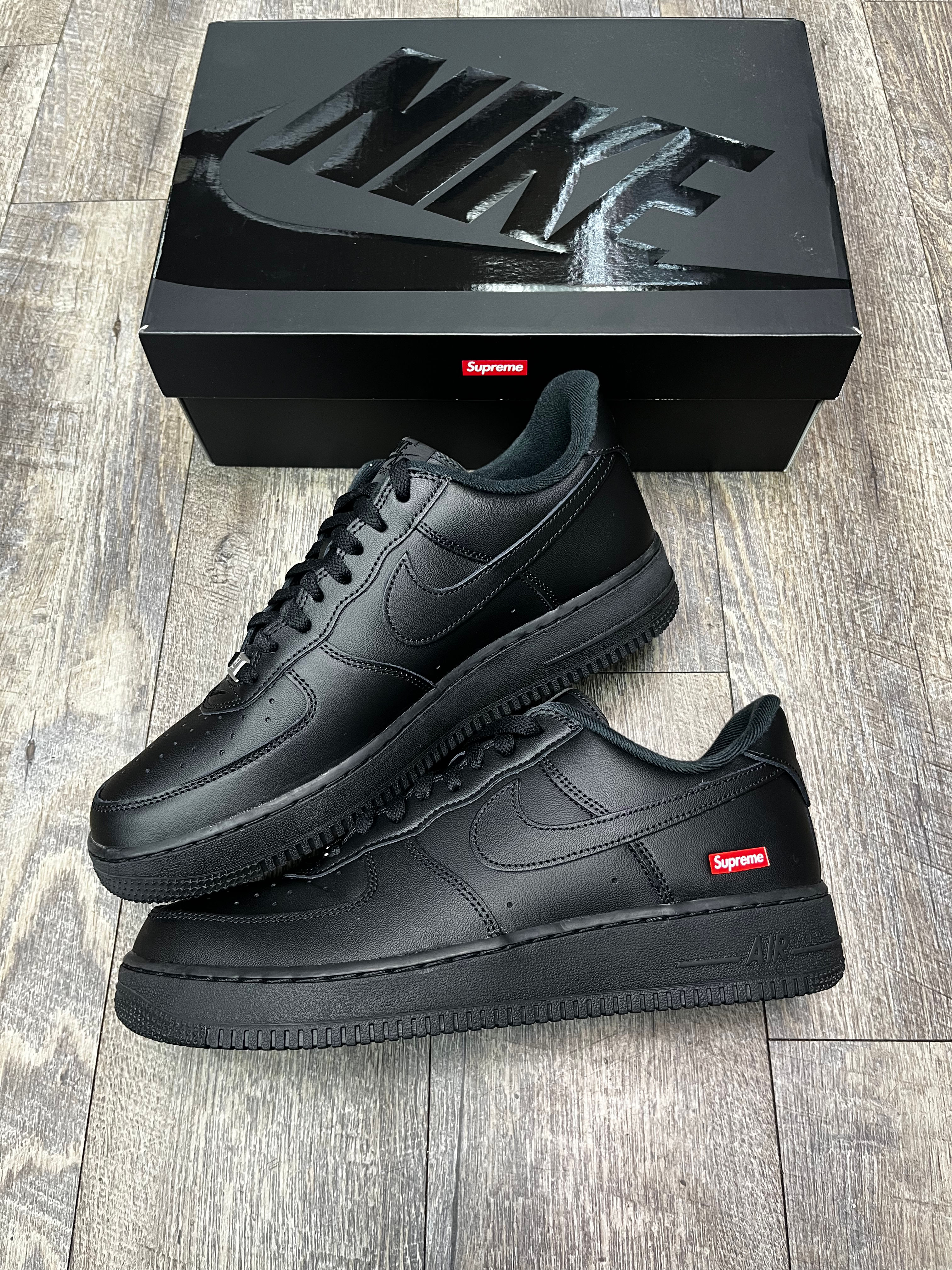 Nike Air Force One Low “Supreme Black” (2020)