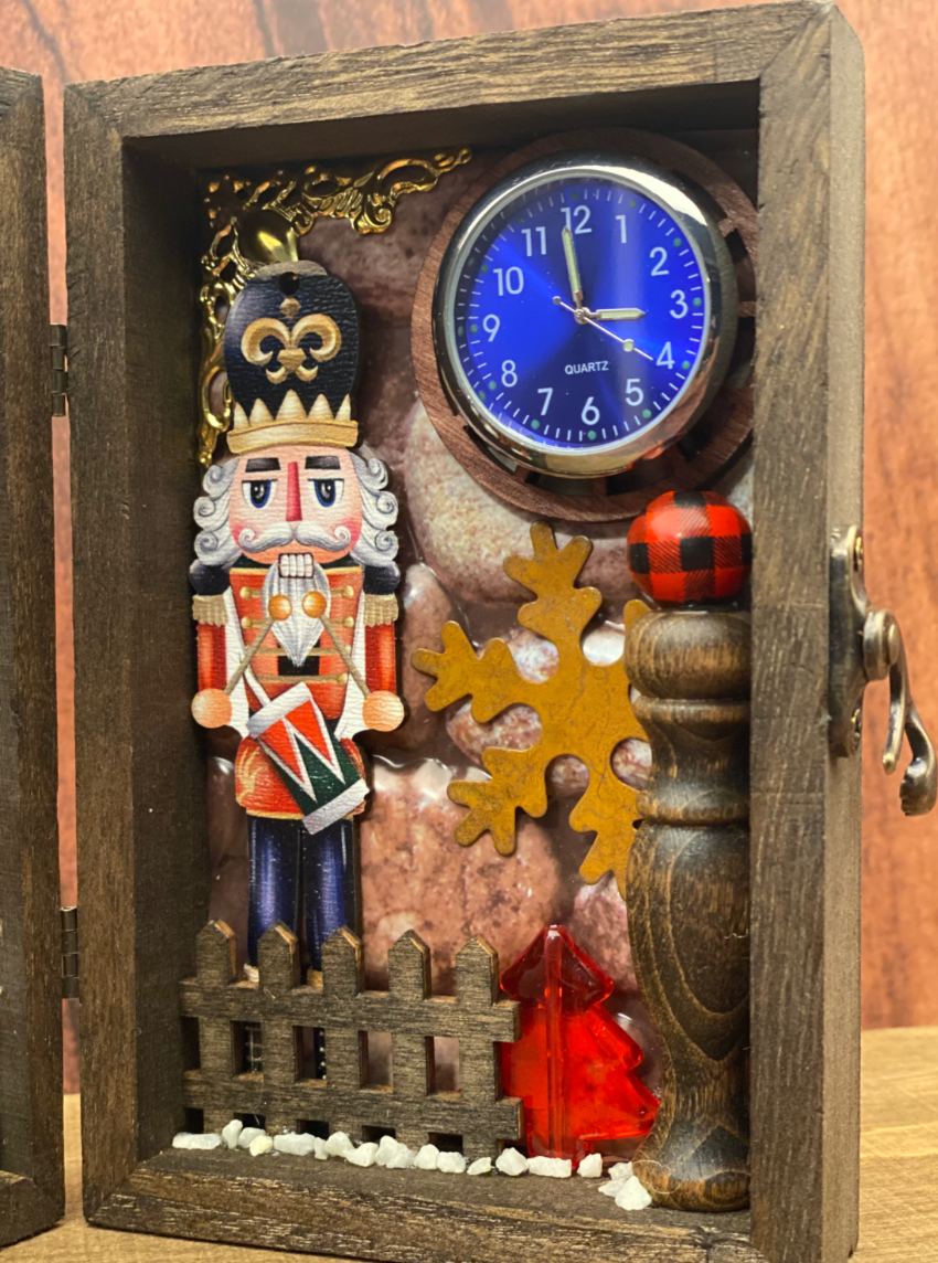 Thumbnail: Bourbon Trail Christmas Ornament w/Clock