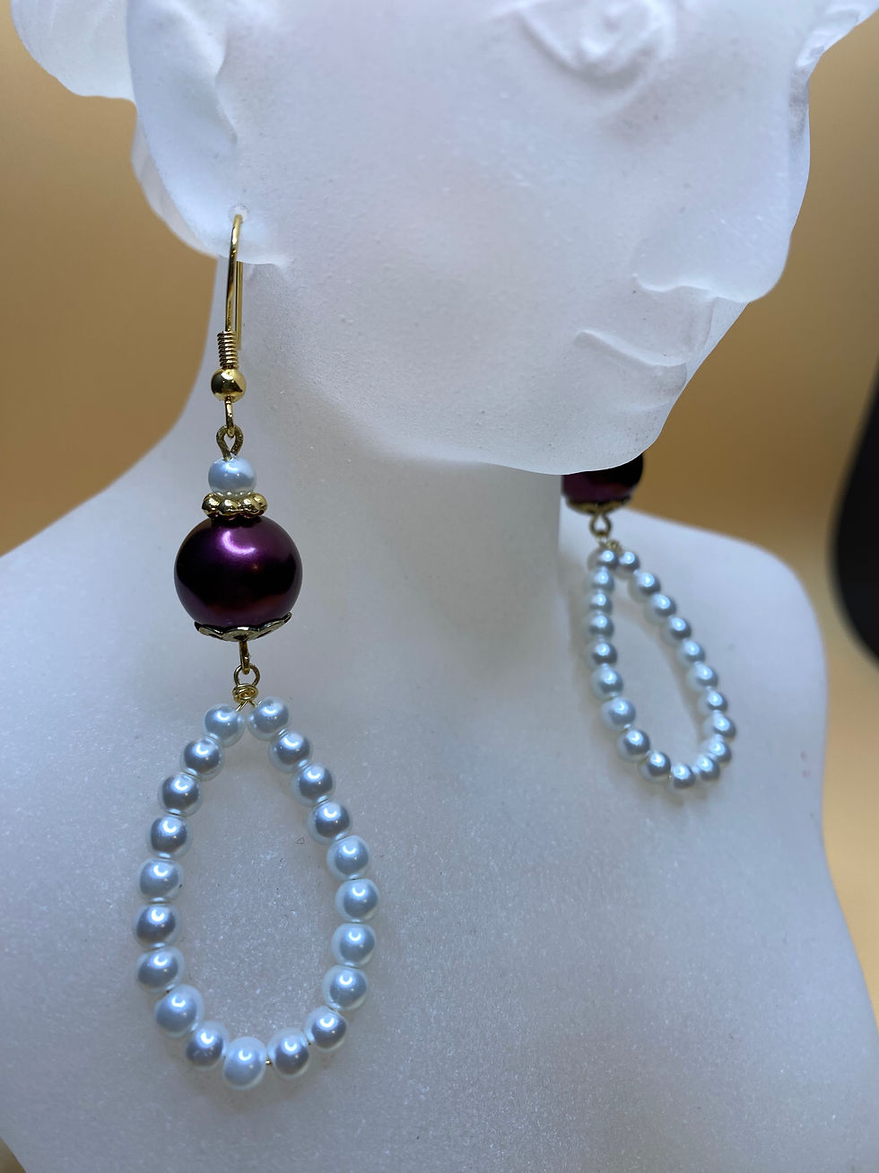 Thumbnail: Mulberry & Pearls Earrings