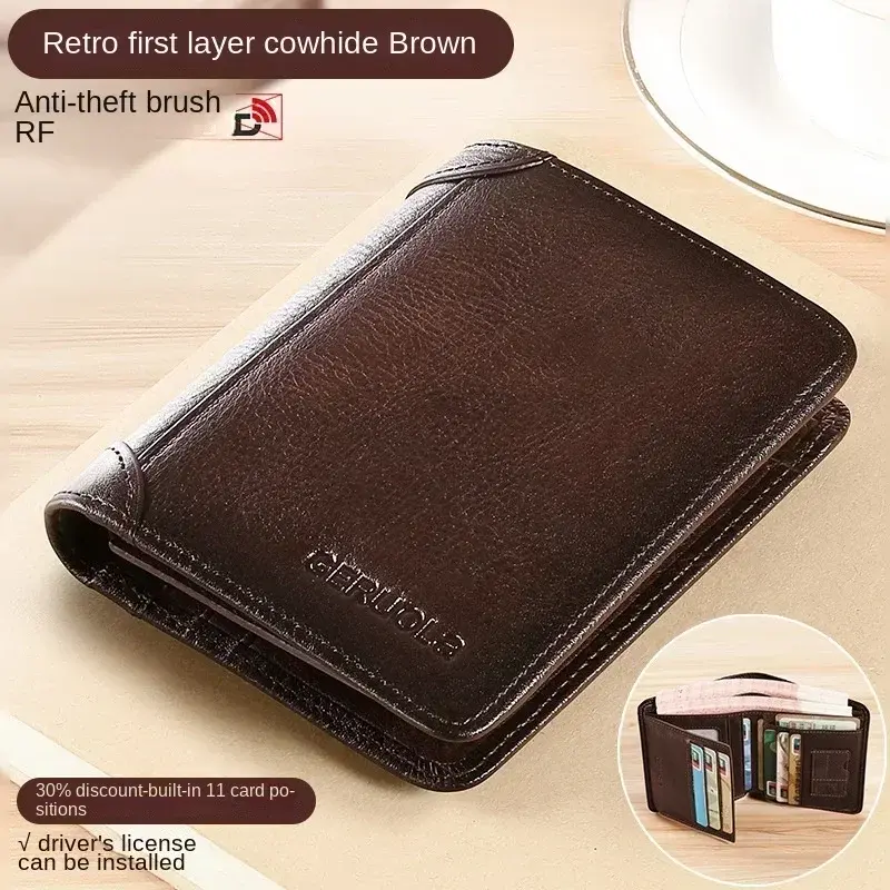 Thumbnail: Leather RFID-Blocking Trifold Wallet | Vintage Design