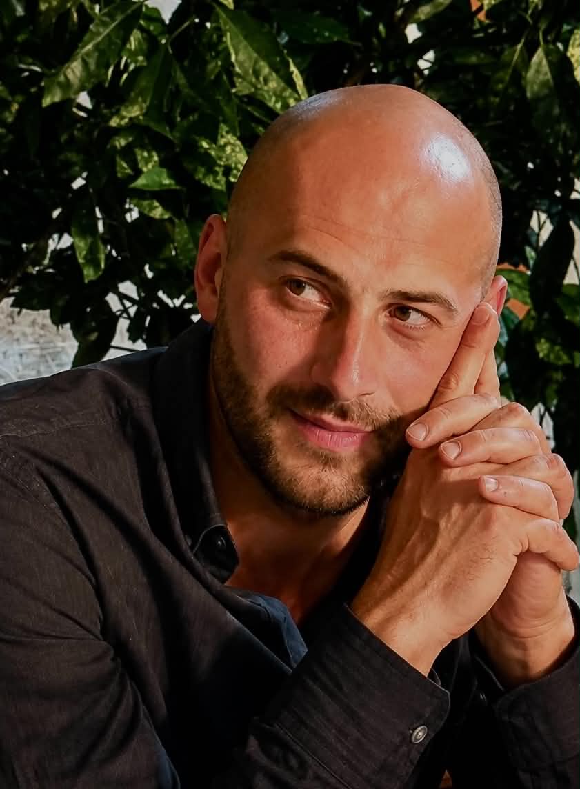 Writer: გიორგი შარმაზანაშვილი