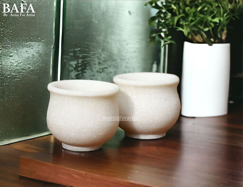 Elevate your tableware and decor with BAFA's marble cups. Versatile and elegant, these cups add a touch of luxury to any setting. Perfect for gifting on any occasion, they combine functionality with timeless style