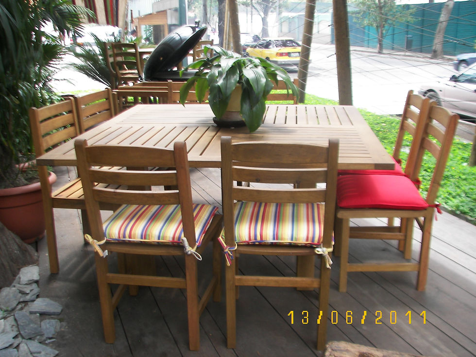 Mesa cuadrada Amapola