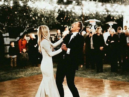 Danse de mariage à domicile en Charente-Maritime : votre chorégraphie sur mesure chez vous