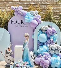 Décoration anniversaire enfant thème Reine des Neiges à Dreux 28100