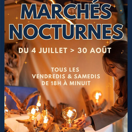 Marchés d'été nocturnes sur le port à Sausset les Pins