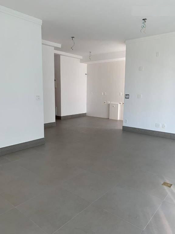 Apartamento antes