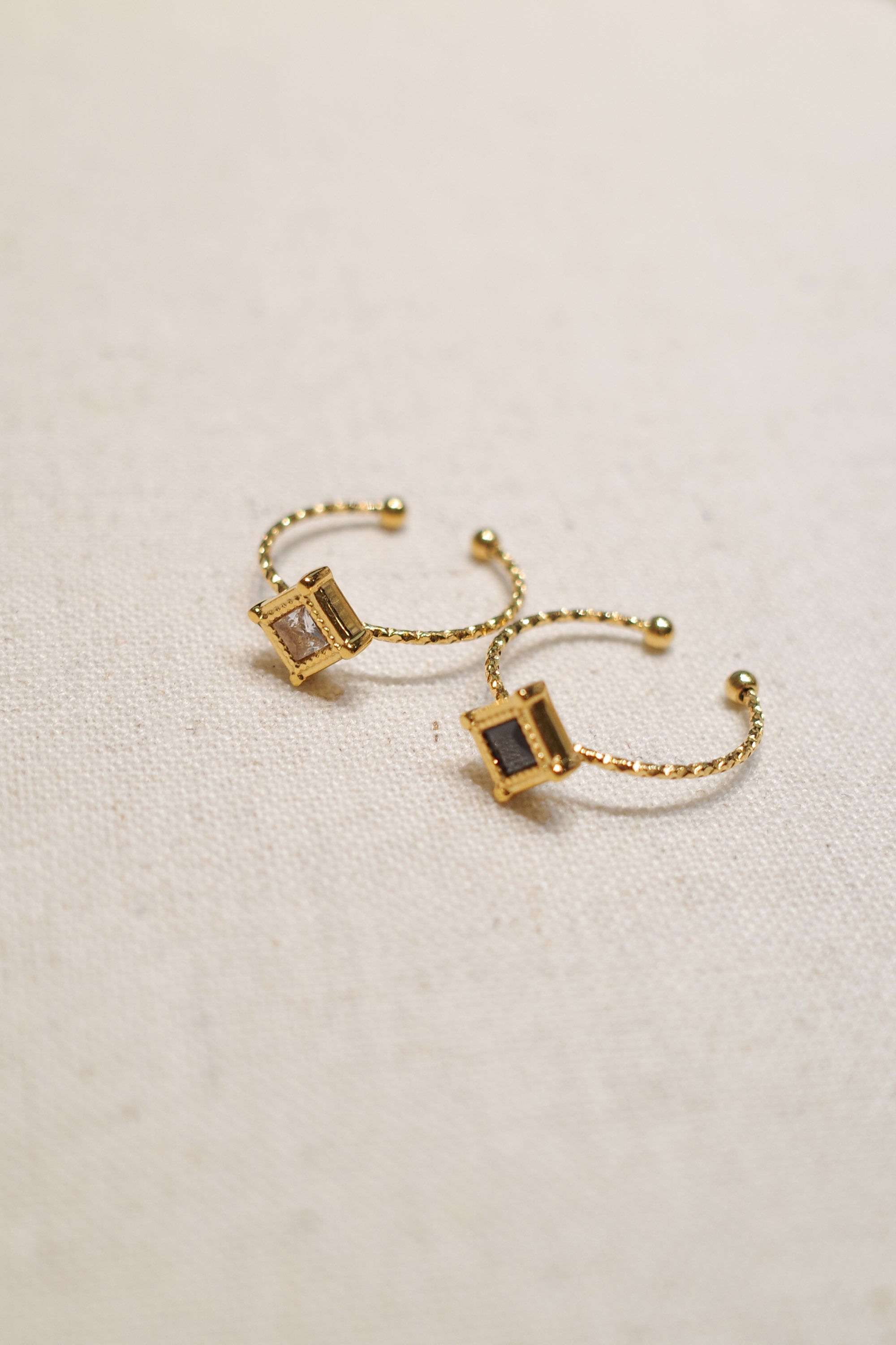 Diamond Rhombus Ring