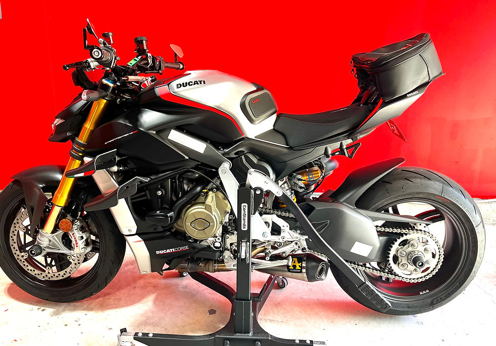 Thumbnail: 2022 Ducati Streetfighter SP