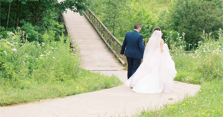 Blue-Heron-Wedding-Photography-in-Medina
