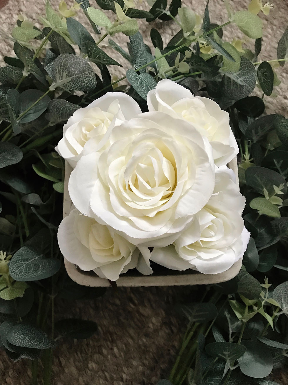 Thumbnail: Aged Concrete Planter 