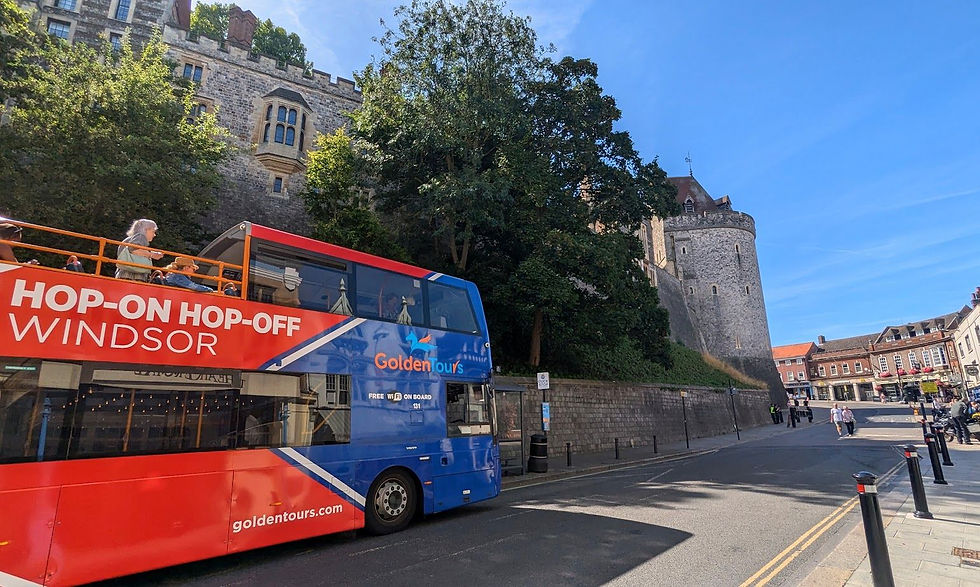 Explore Windsor on a Hop-on Hop-off Bus Tour