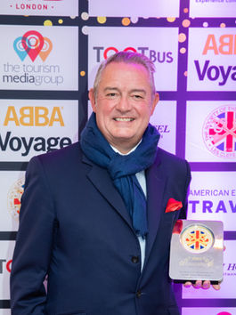 Paul Whittle, Head Concierge at The Dorchester, receives Lifetime Achievement Award