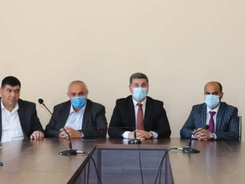 Ռազմիկ Թևոնյանը «վիզ չի դնում» նախկին մարզպետի հաղթանակի համար․ «Հրապարակ»