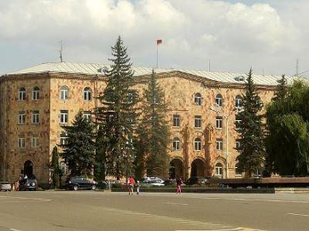 Վանաձորի ավագանին արտահերթ նիստ է հրավիրել. հայտնի է օրակարգը