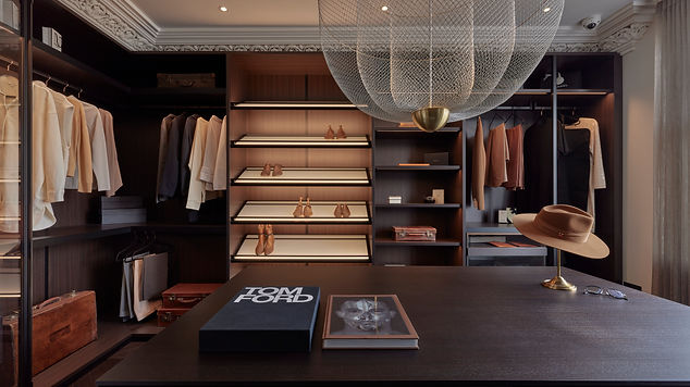 Grid13_Dressing Room_0009_LR.jpg