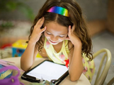 Proteger niñas, niños y adolescentes en los entornos digitales contenido