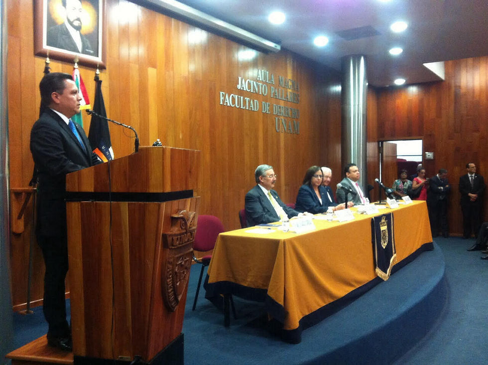 FOTO UNAM FAC DE DERECHO 2.jpg