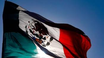FARSA DE LA "TRAICIÓN A LA PATRIA"