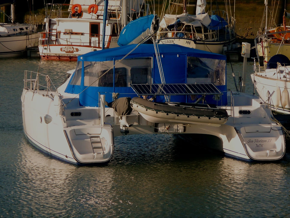 Atelier de sellerie artisanale à Cozes, réfection sur mesure automobile, nautisme et mobilier près de Royan en Charente-Maritime